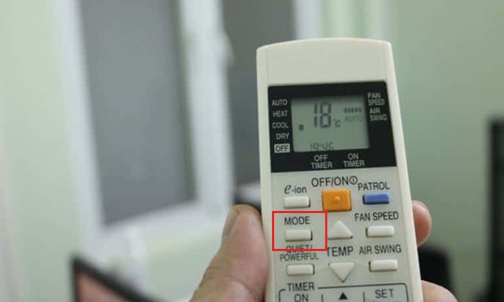 Nhấn MODE trên điều khiển để lựa chọn chế độ phù hợp