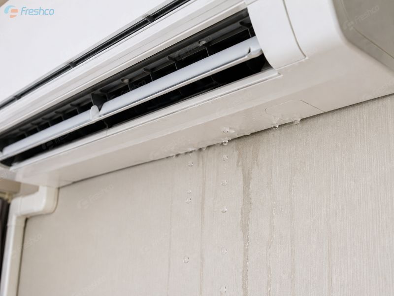Tại sao điều hòa chảy nước? 10 nguyên nhân phổ biến và cách xử lý hiệu quả